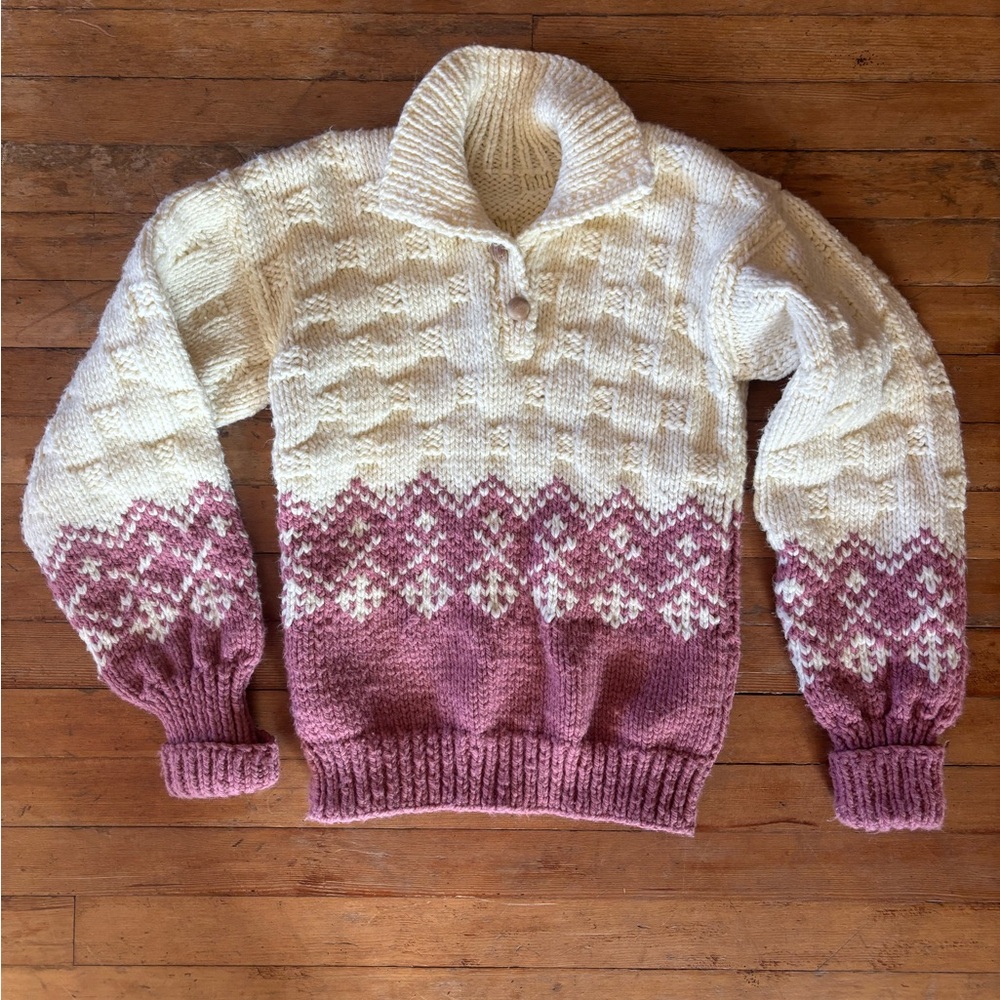 Vintage handknit pullover sweater